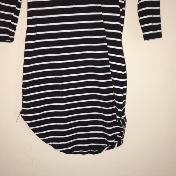 Dress - Picture 3 of 6